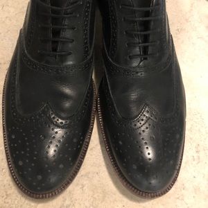 Johnston & Murphy Clayton Wingtip Leather Brogue